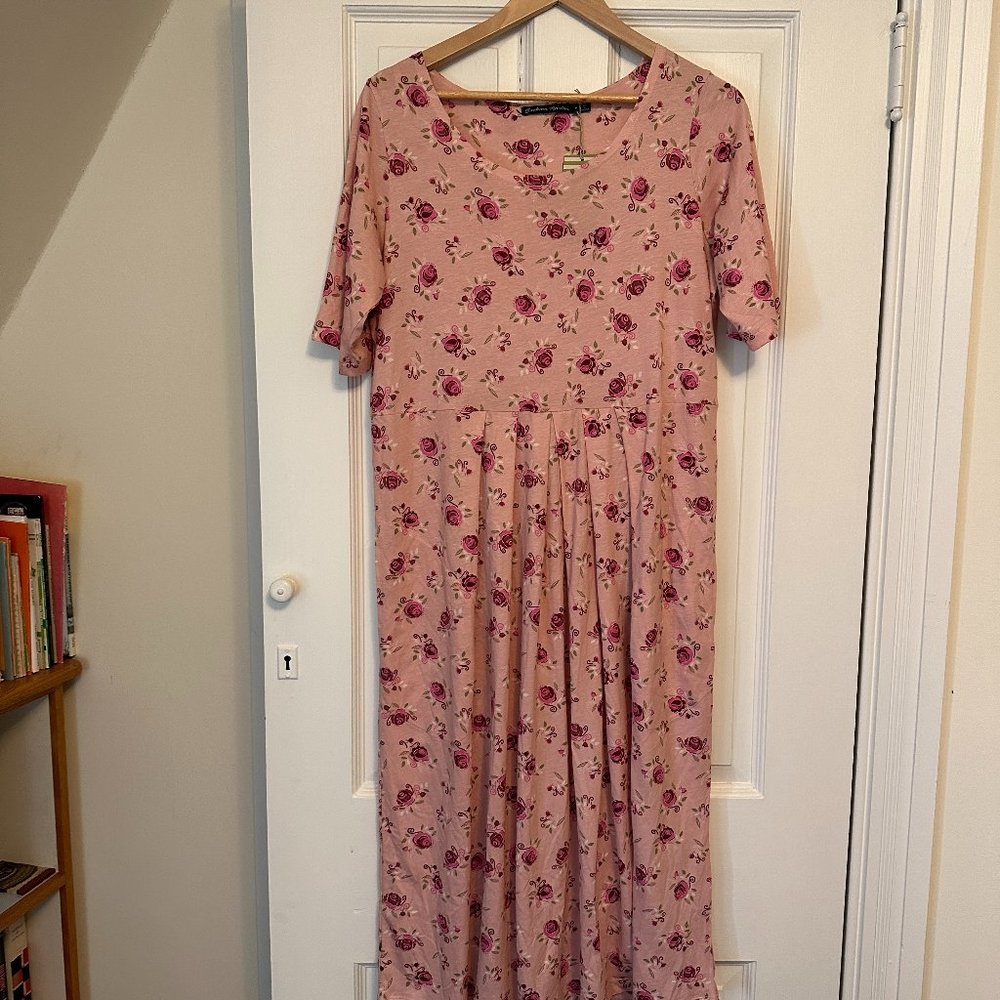 NWT Floral print Pink dress